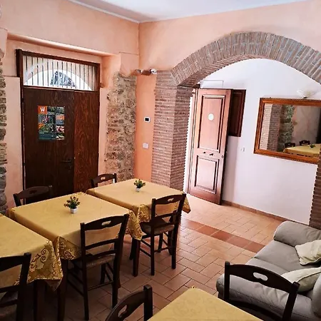Primavera Bed and Breakfast *
